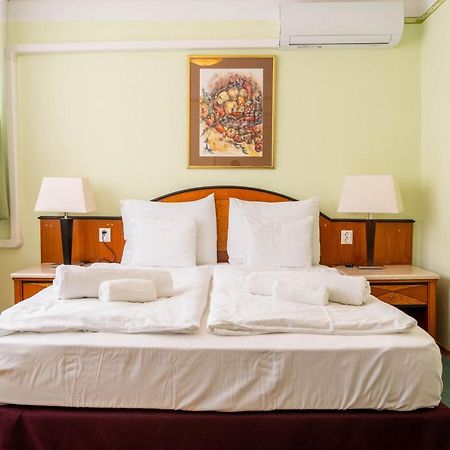 Majerik Hotel Héviz Zewnętrze zdjęcie