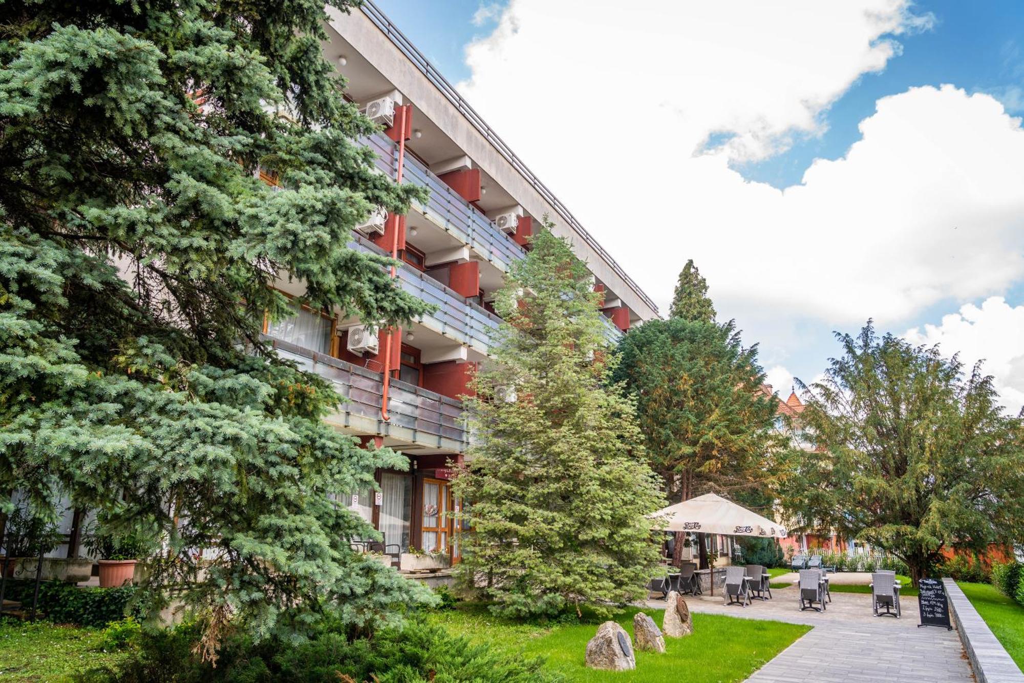 Majerik Hotel Héviz Zewnętrze zdjęcie
