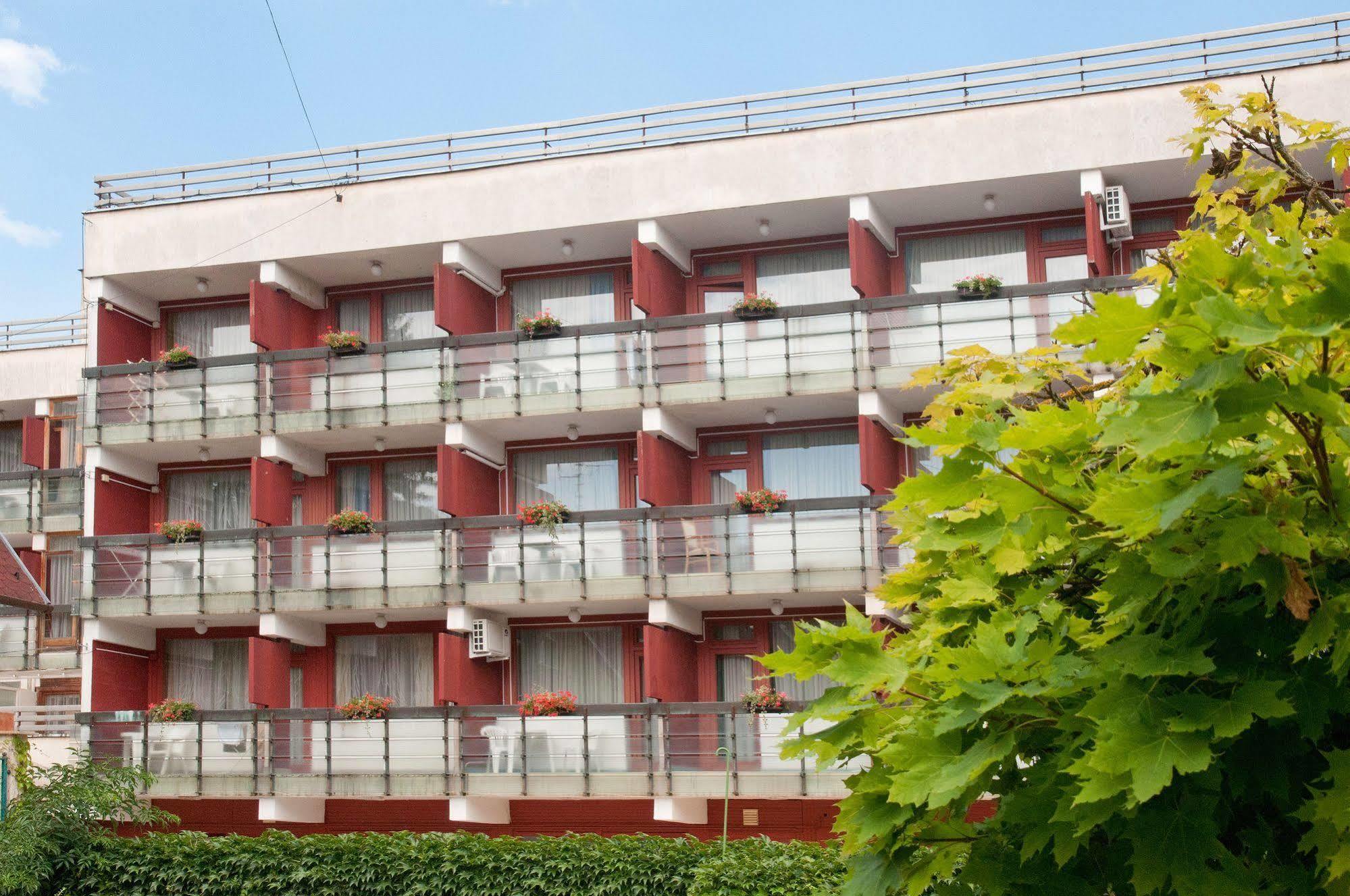 Majerik Hotel Héviz Zewnętrze zdjęcie