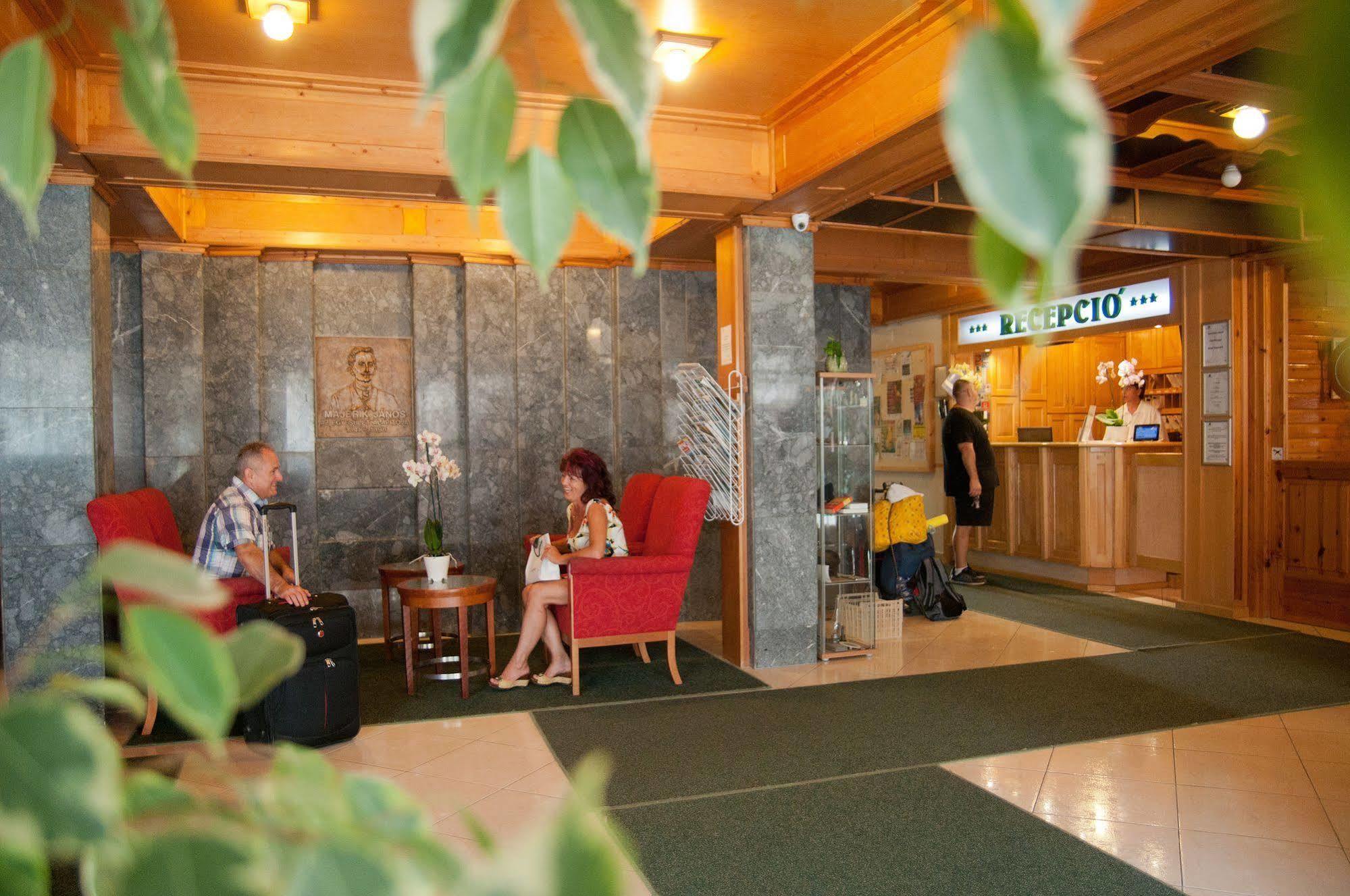 Majerik Hotel Héviz Zewnętrze zdjęcie