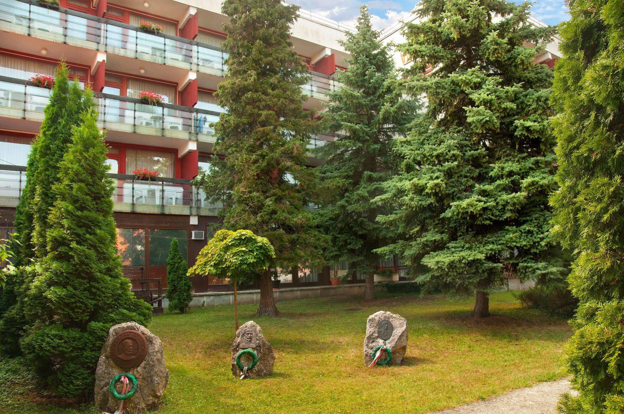 Majerik Hotel Héviz Zewnętrze zdjęcie